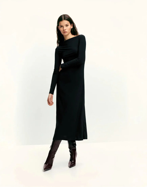  Pull & Bear Soft Draped Midi Dress In Black 