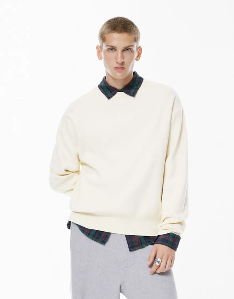  Pull & Bear Soft Knit Jumper In Off White 