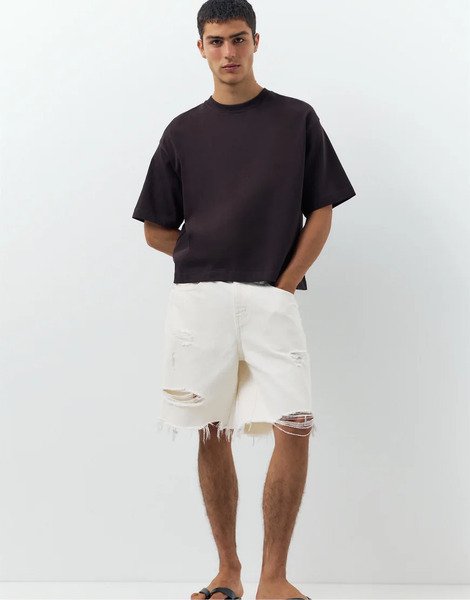  Pull & Bear Straight Leg Denim Bermuda Shorts In Beige Neutral 
