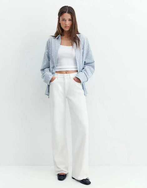  Pull & Bear Straight Wide Leg Jeans In White 