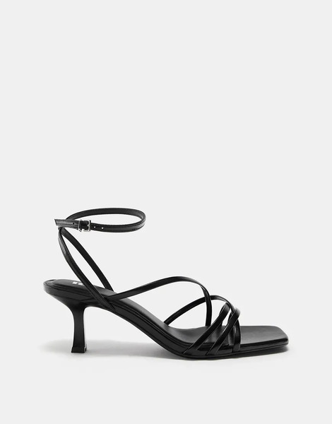  Pull & Bear Strappy Heeled Sandals In Black 