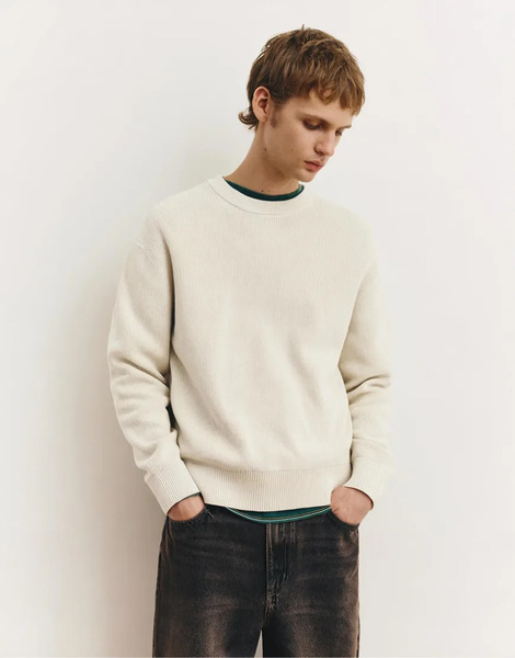  Pull & Bear Structured Round Neck Sweater In Off White 