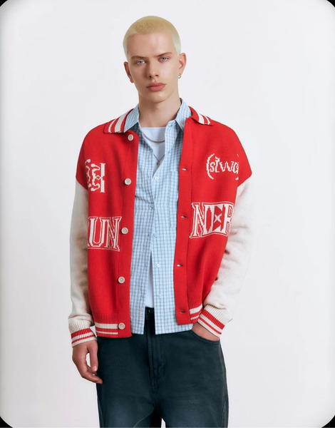  Pull & Bear Stwd Cardigan In Red 