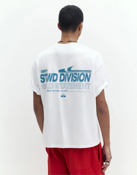  Pull & Bear Stwd Division T Shirt In White 