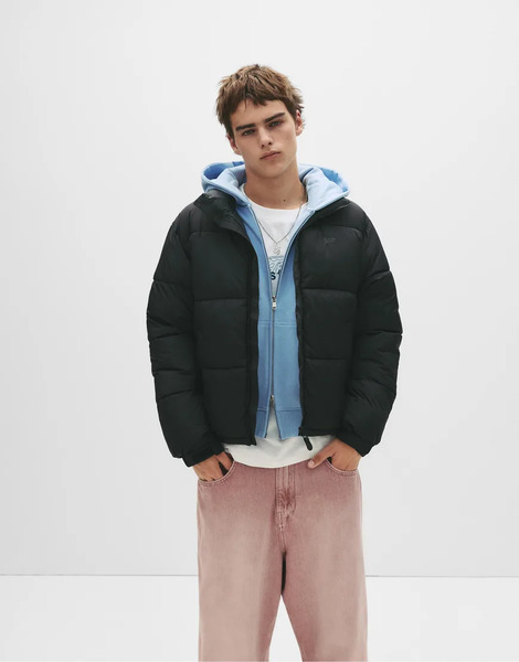  Pull & Bear Stwd Hooded Puffer Jacket In Black 