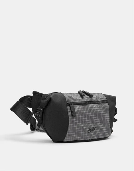  Pull & Bear Stwd Technical Belt Bag In Grey 