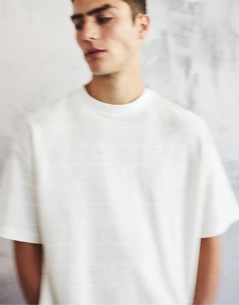  Pull & Bear Textured Boxy Oversized Fit T Shirt In Off White 