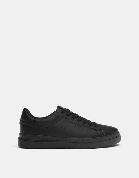  Pull & Bear Pull & Bear Trainers In Black 