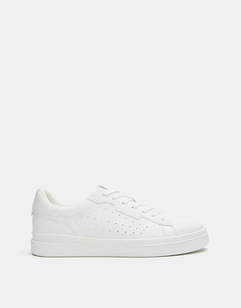  Pull & Bear Pull & Bear Trainers In White 