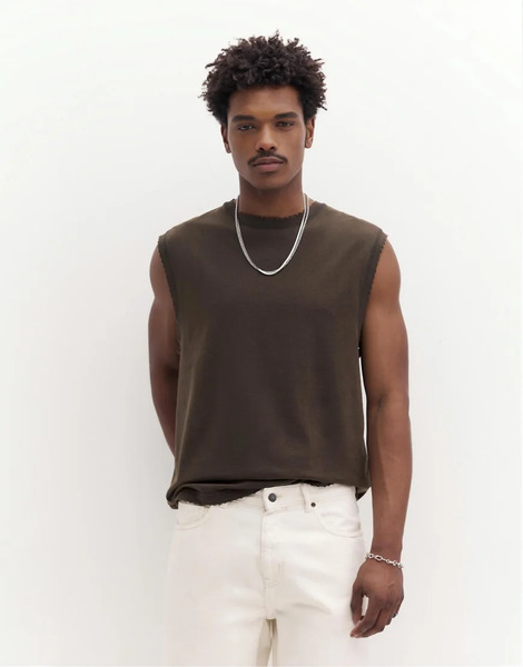  Pull & Bear Vest Top In Chocolate Brown 