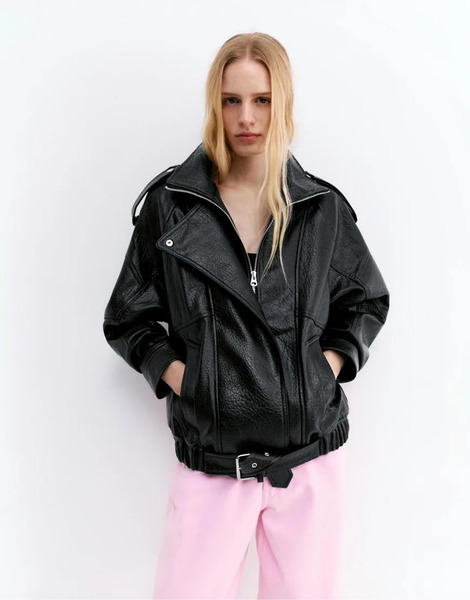  Pull & Bear Volume Leather Effect Jacket In Black 