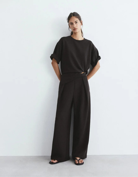  Pull & Bear Wide Leg Darted Trousers In Grey 
