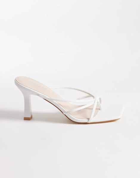  Raid Evena Heeled Mules In White 