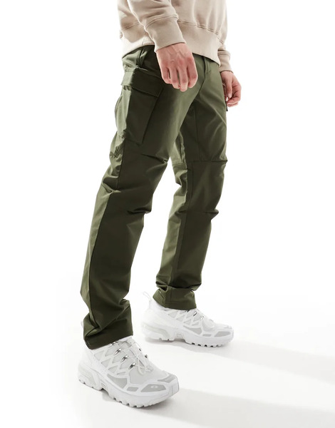  Regatta Questra Cargo Trousers In Khaki Green 