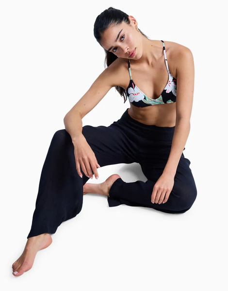  Roxy Along The Sunset In Anthracite Black 