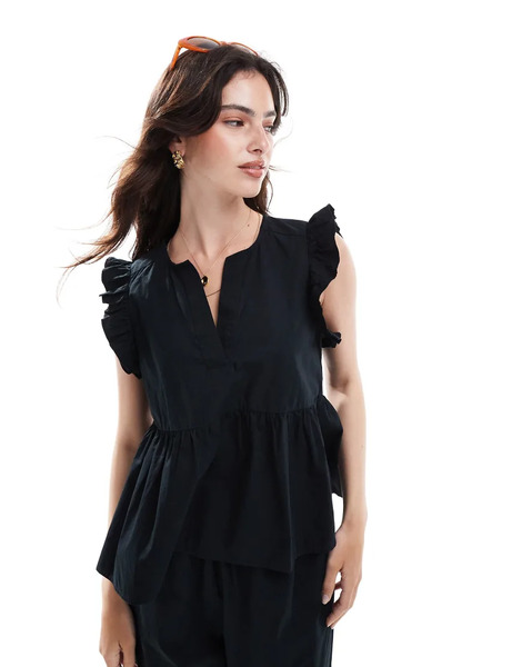  Selected Co Ord Frilly Top In Black 