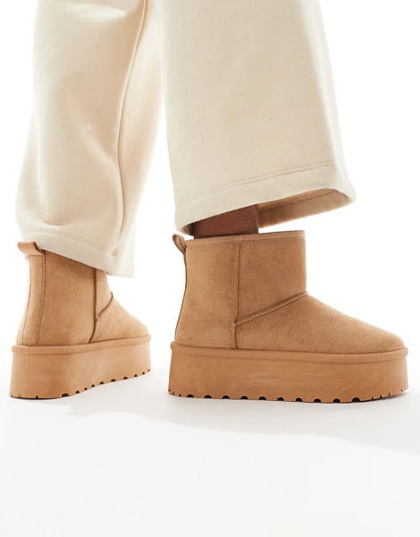  Seqwl Flatform Boots In Sand Neutral 