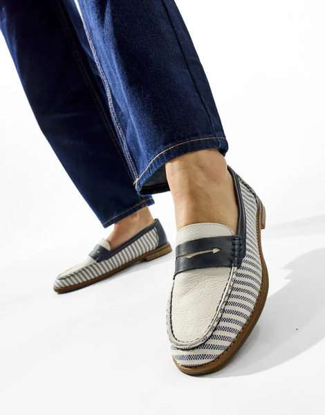  Sperry Port Driving Moccasin In White 