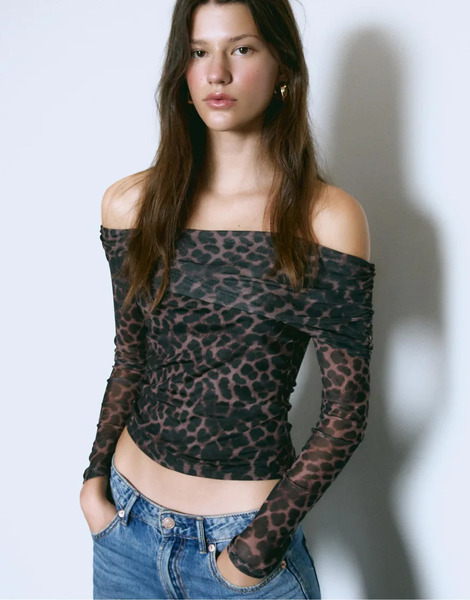 Stradivarius Asymmetric Tulle Top In Beige Neutral 