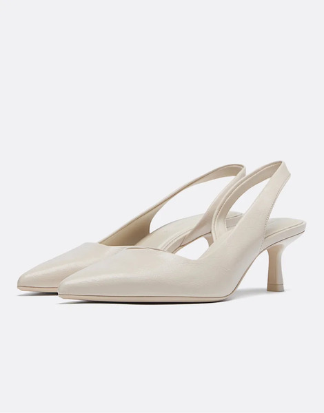  Stradivarius Basic High Heel Shoes In Ecru White 