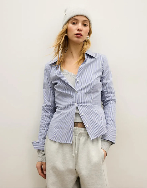  Stradivarius Basic Striped Fitted Shirt In Dark Blue Navy 