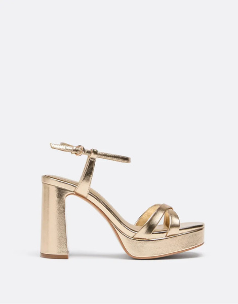  Stradivarius Block Platform Heeled Sandals In Gold 