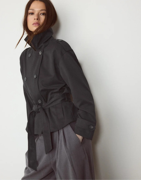  Stradivarius Cropped Trench Coat With Belt In Black 