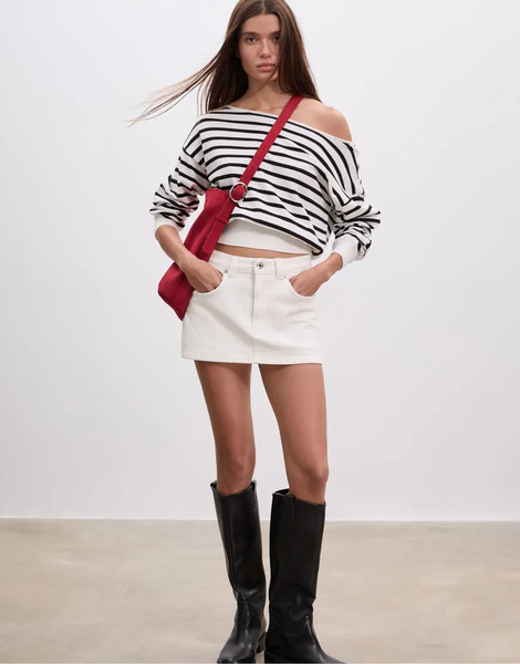  Stradivarius D62 Denim Skort In White 