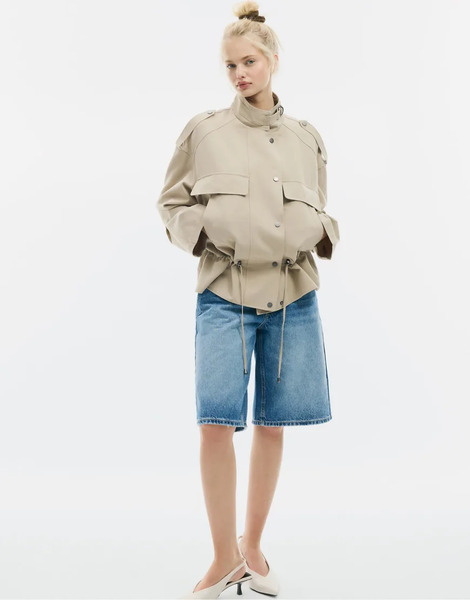  Stradivarius Fluid Cropped Jacket With Front Pockets In Stone White 
