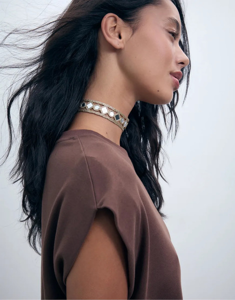  Stradivarius Mini Choker With Mirrors In Gold Yellow 