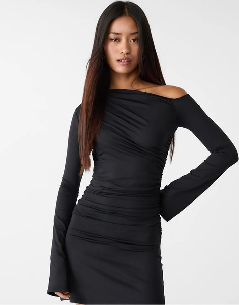  Stradivarius Mini Dress With Asymmetric Hem In Black 