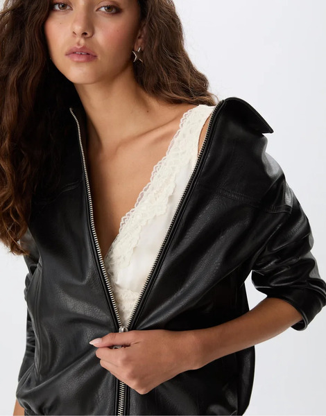  Stradivarius Oversize Faux Leather Jacket In Black 