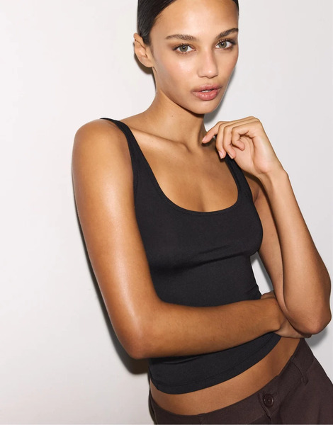 Stradivarius Polyamide T Shirt In Black 