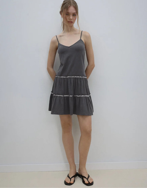  Stradivarius Ruffled Dress With Studs In Dark Grey 
