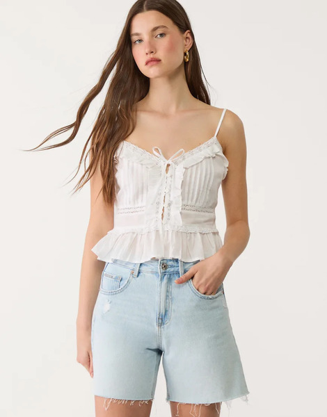  Stradivarius Ruffled Strappy Top In White 
