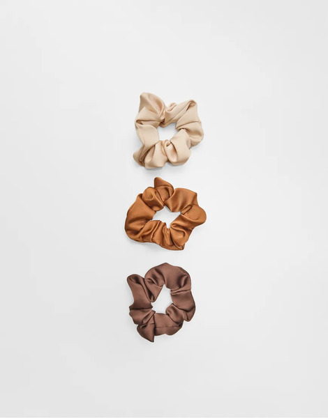  Stradivarius Set Of 3 Scrunchies In Brown 