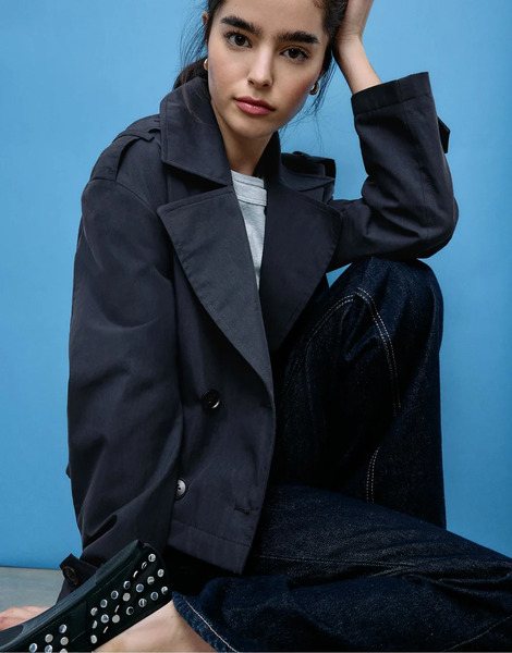 Stradivarius Short Double Breasted Trench Coat In Navy Blue 