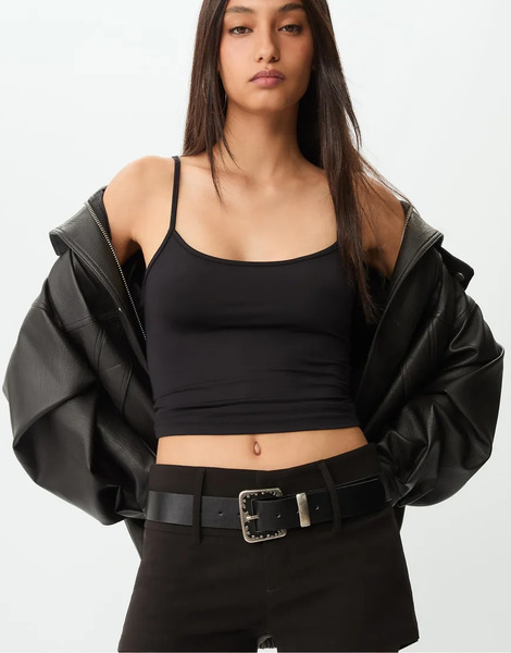  Stradivarius Smart Mini Shorts In Black 