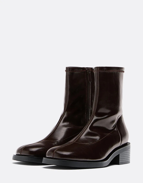  Stradivarius Stretch Flat Ankle Boot In Brown 