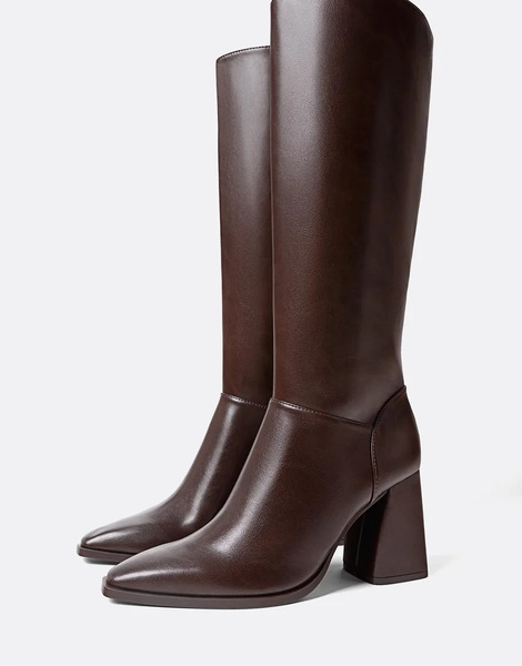  Stradivarius Wide Fit. High Heeled Boots In Brown 