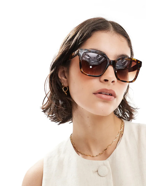  Ted Baker Sandi In Brown 