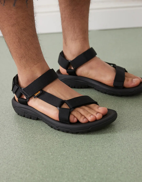  Teva Hurricane Xlt2 In Black 