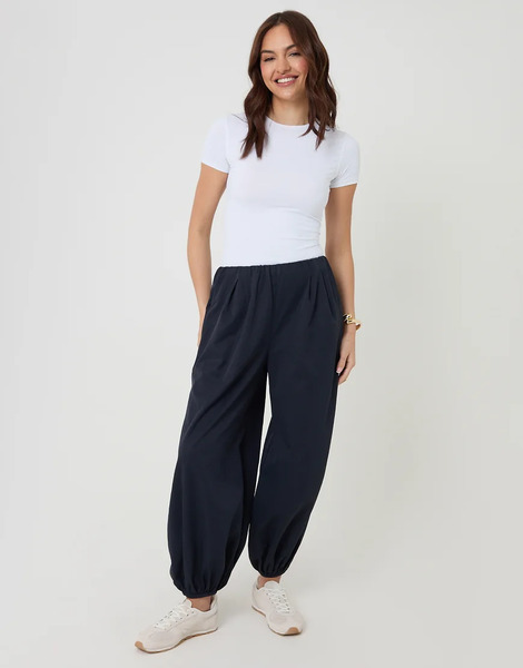  Threadbare Balloon Trousers With Pockets In Navy Blue 