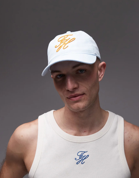  Tommy Hilfiger Script Logo Cap In Light Blue 