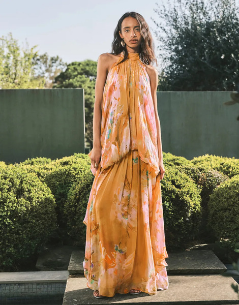  Topshop Premium Viscose Blouson Halter Neck Maxi Dress With Open Back And Train In Handpainted Floral Print Green 