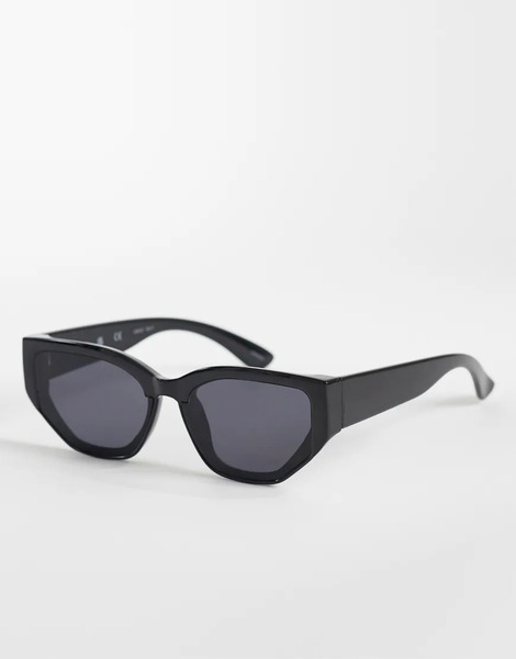  Vero Moda Angular Cat Eye Sunglasses In Black 