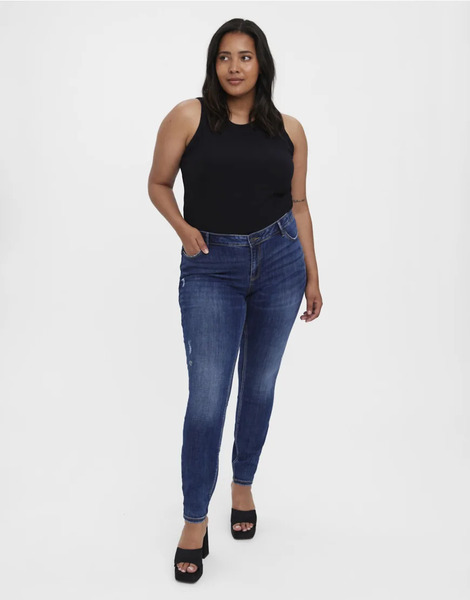  Vero Moda Curve Slim Fit Jeans In Dark Blue Denim 