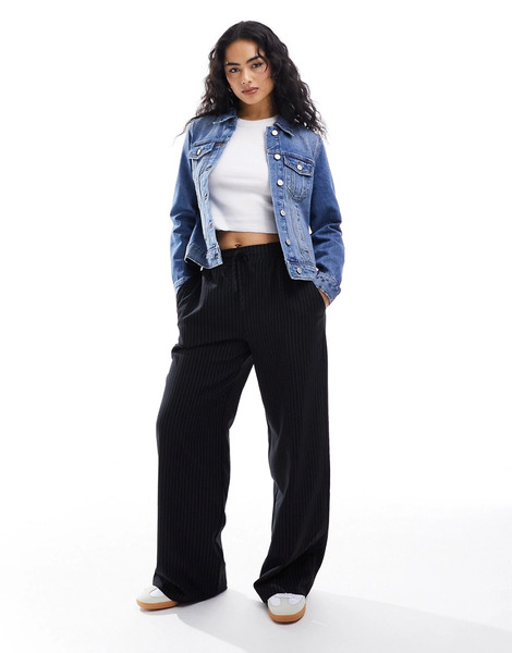  Vero Moda Denim Jacket In Medium Blue Wash 