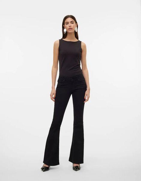  Vero Moda Flared Fit Jeans In Black 