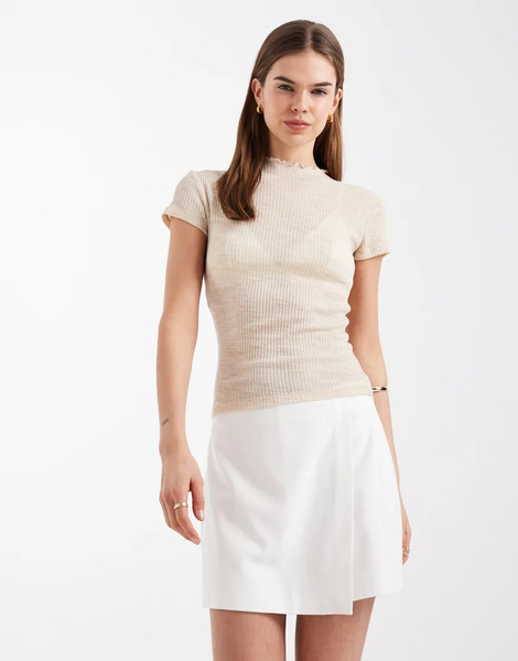  Vero Moda High Waist Skort In White 